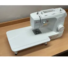 Šicí stroj LADA L60 (2)