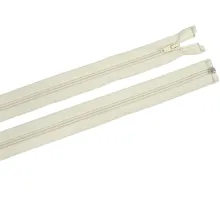 Zdrhovadlo zip plastový 40cm dělitelný šíře 6mm sv. krémová