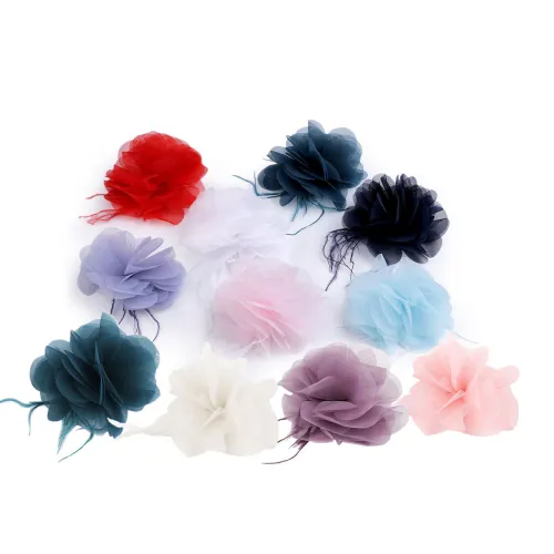Šifónový květ s peřím k našití a nalepení Ø8-9 cm