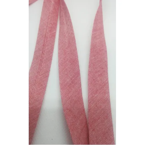 Šikmý proužek 18mm červený melír