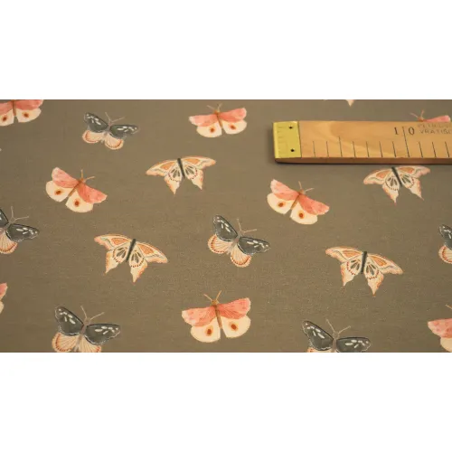 Úplet noční motýl na tm. béžové