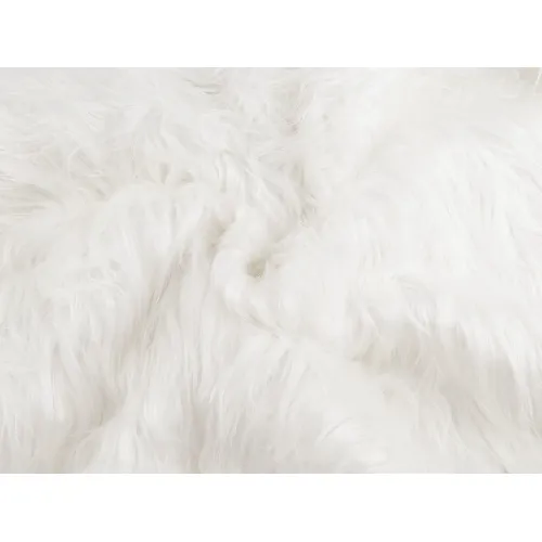 Zbytek - Kožešina s extra dlouhým chlupem bílá